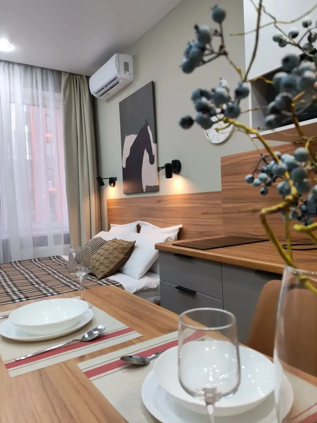 Меблировка: Комплекс Хай Вэй, 16 м²